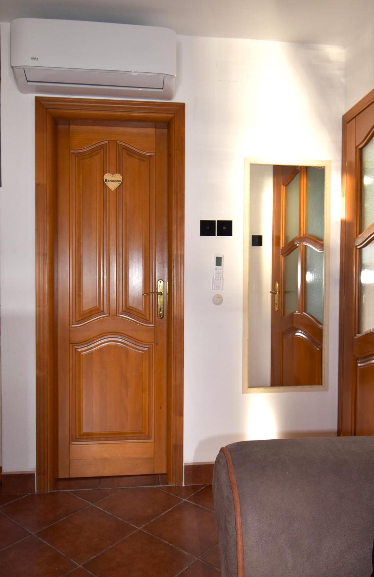 Serventi * Tivat